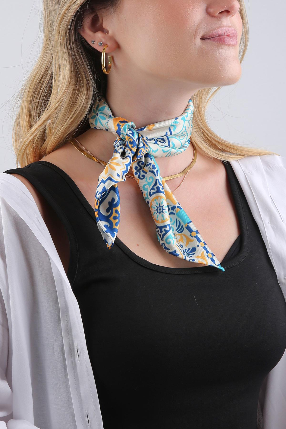 Çok Renkli Motif Desen Fular Bandana 55-55 cm KDNF12