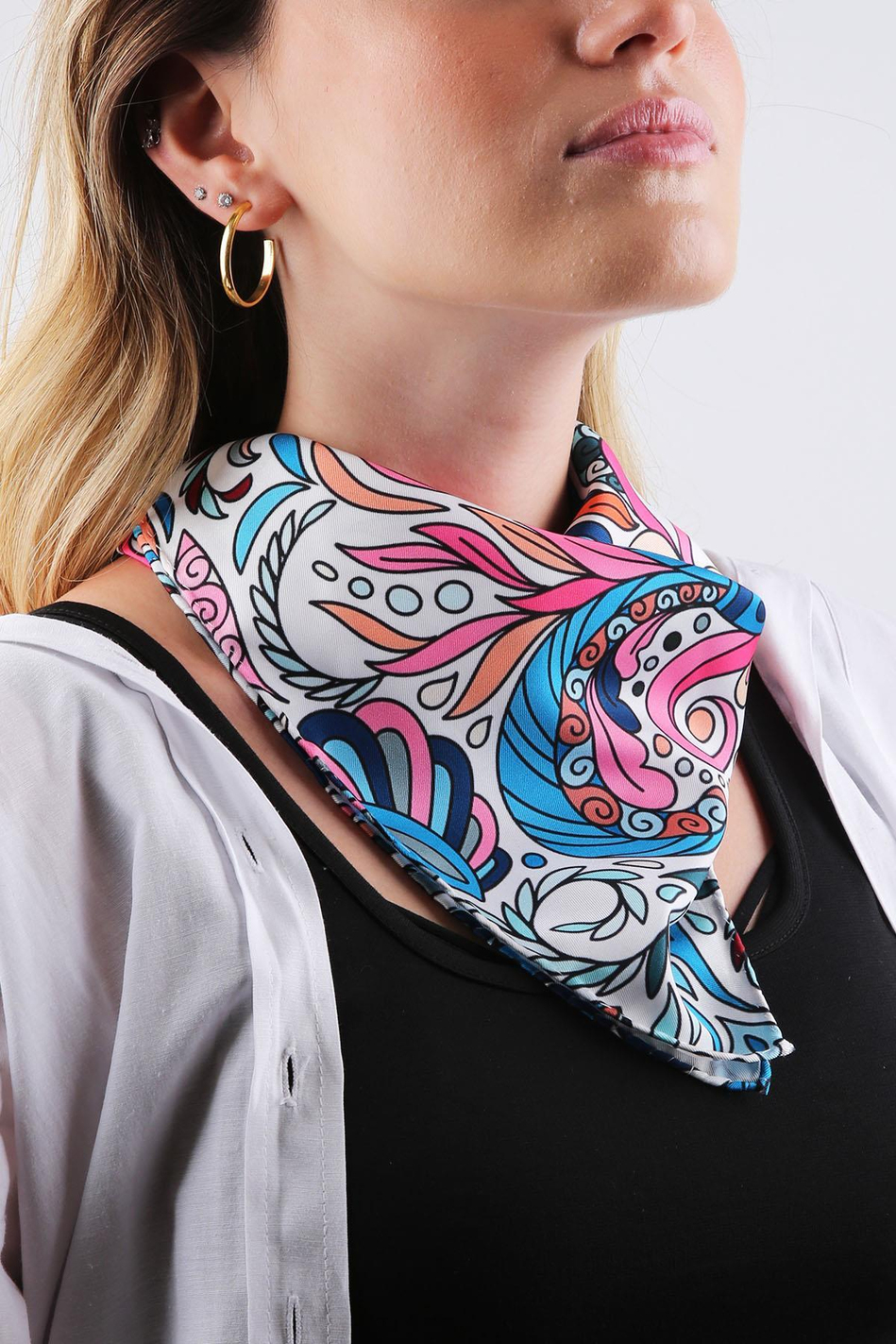 Çok Renkli Motif Desen Fular Bandana 55-55 cm KDNF02