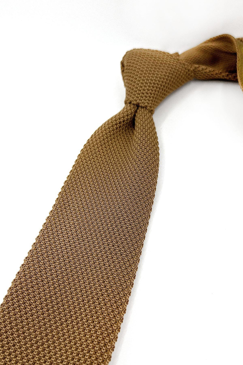 Deve Tüyü Rengi Düz Örgü Kravat ÖR8353