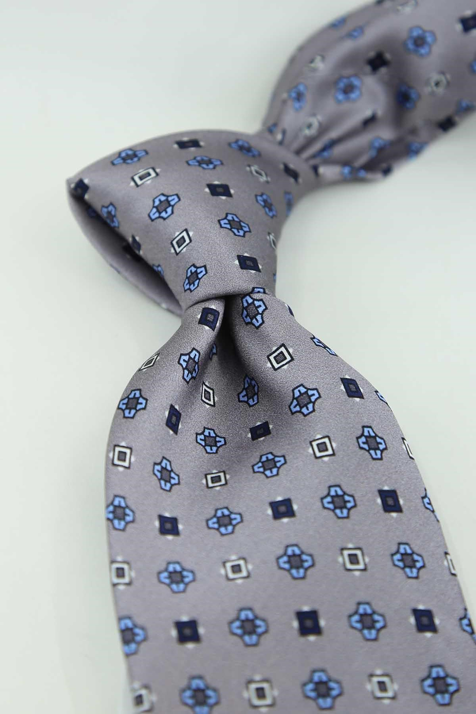 Gri Motif Desen İtalyan İpek Kravat İK2573