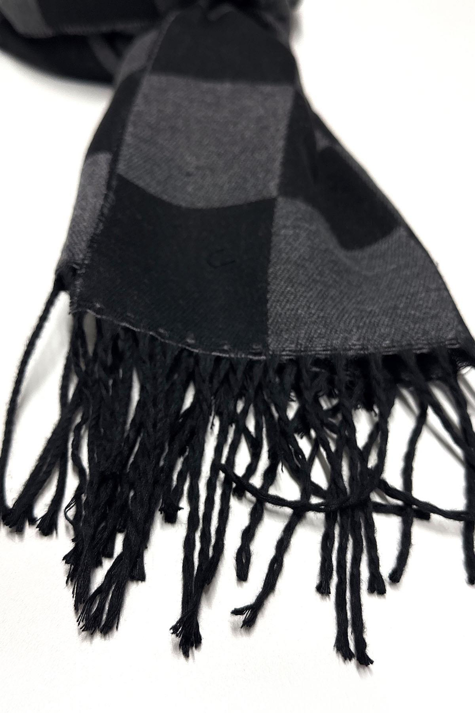 Gri - Siyah Kare Desen Erkek Kaşkol K410