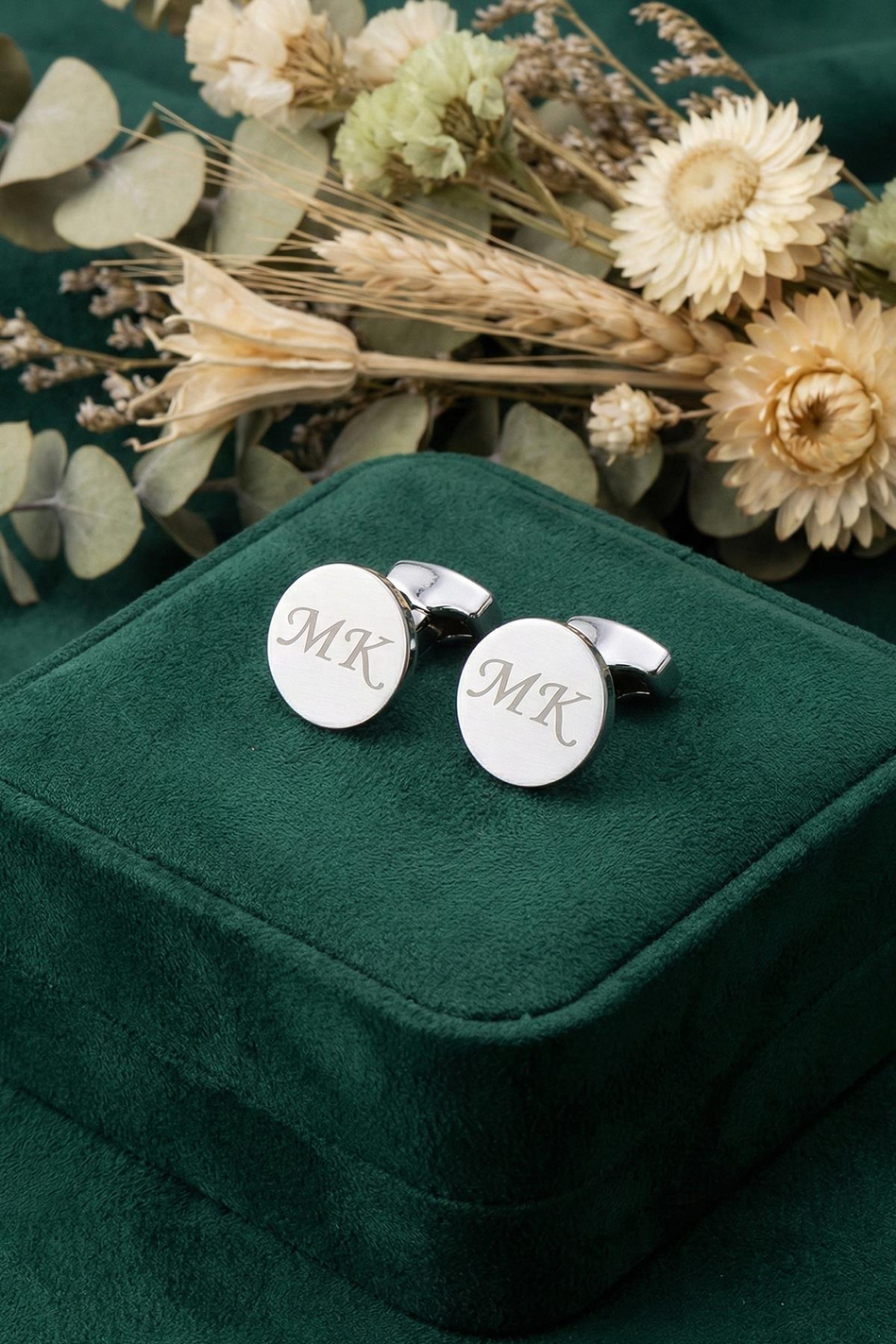 İsme Özel Sevgiliye Hediye Baş Harf Gümüş Renk Kol Düğmesi