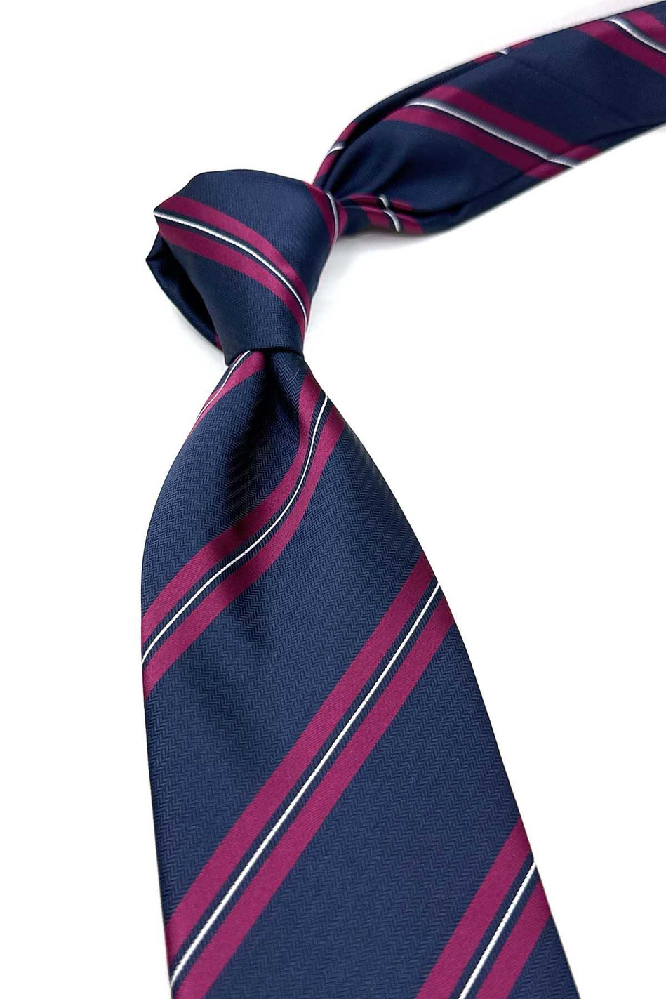Lacivert Çizgi Desen Mendilli Klasik Kravat KK12823