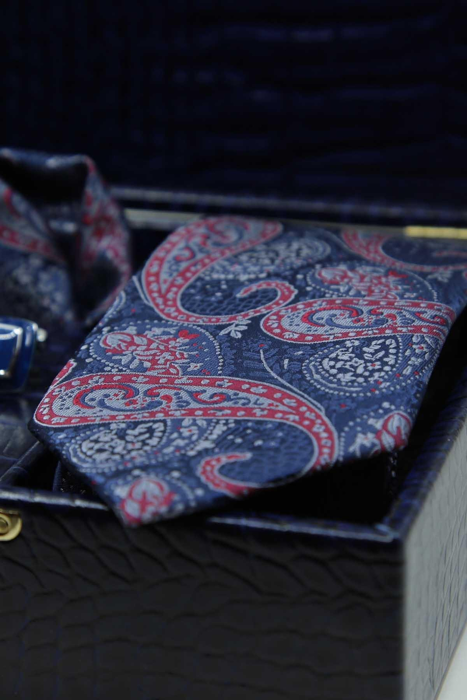 Lacivert Erkek Hediye Kutusu - Mendilli Kravat Kol Düğmesi Kravat İğnesi KMK107