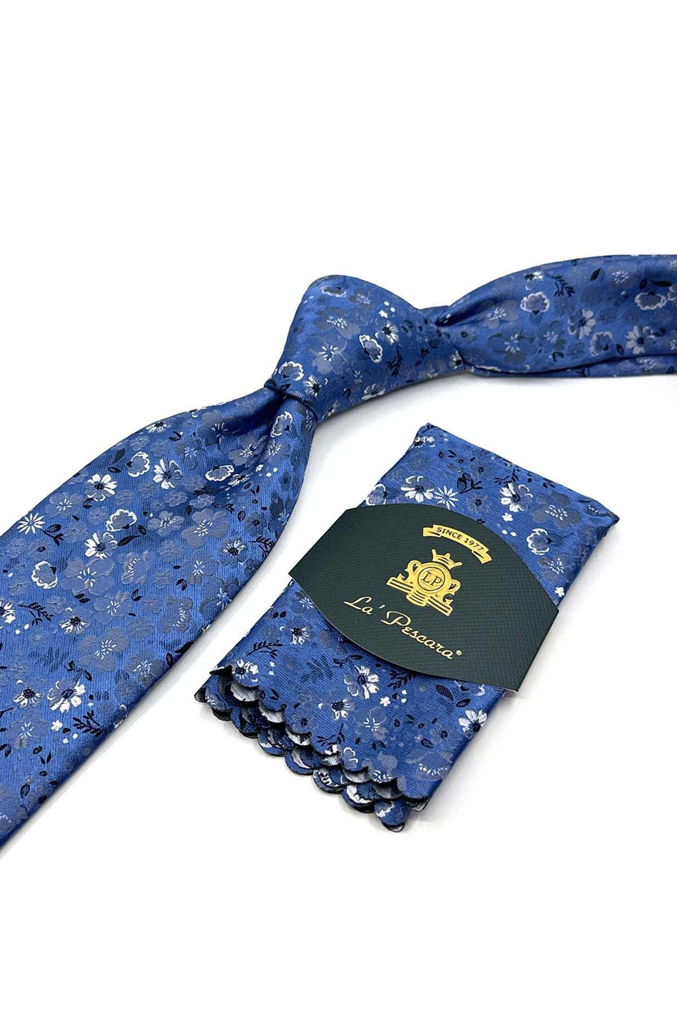 Mavi Çiçek Desen Mendilli Klasik Kravat KK13130