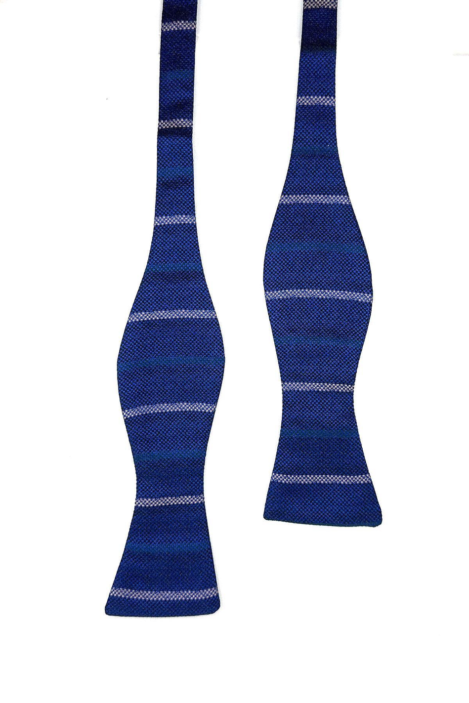 Mavi Çizgi Desen Açık Papyon AP142