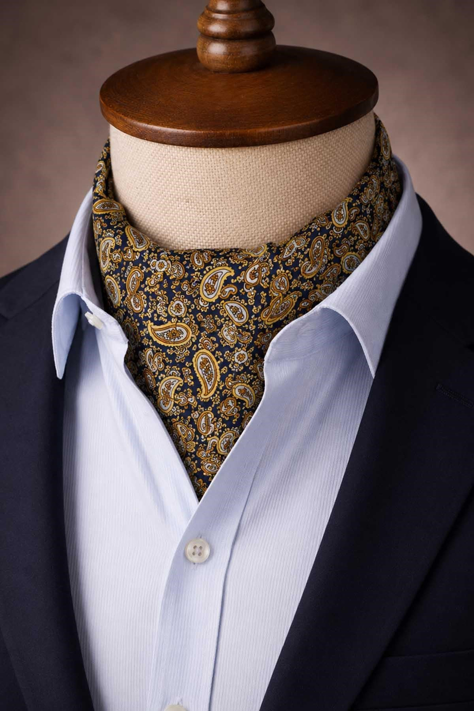 Sarı Lacivert Şal Desen İtalyan İpek Ascot Kravat SAC106