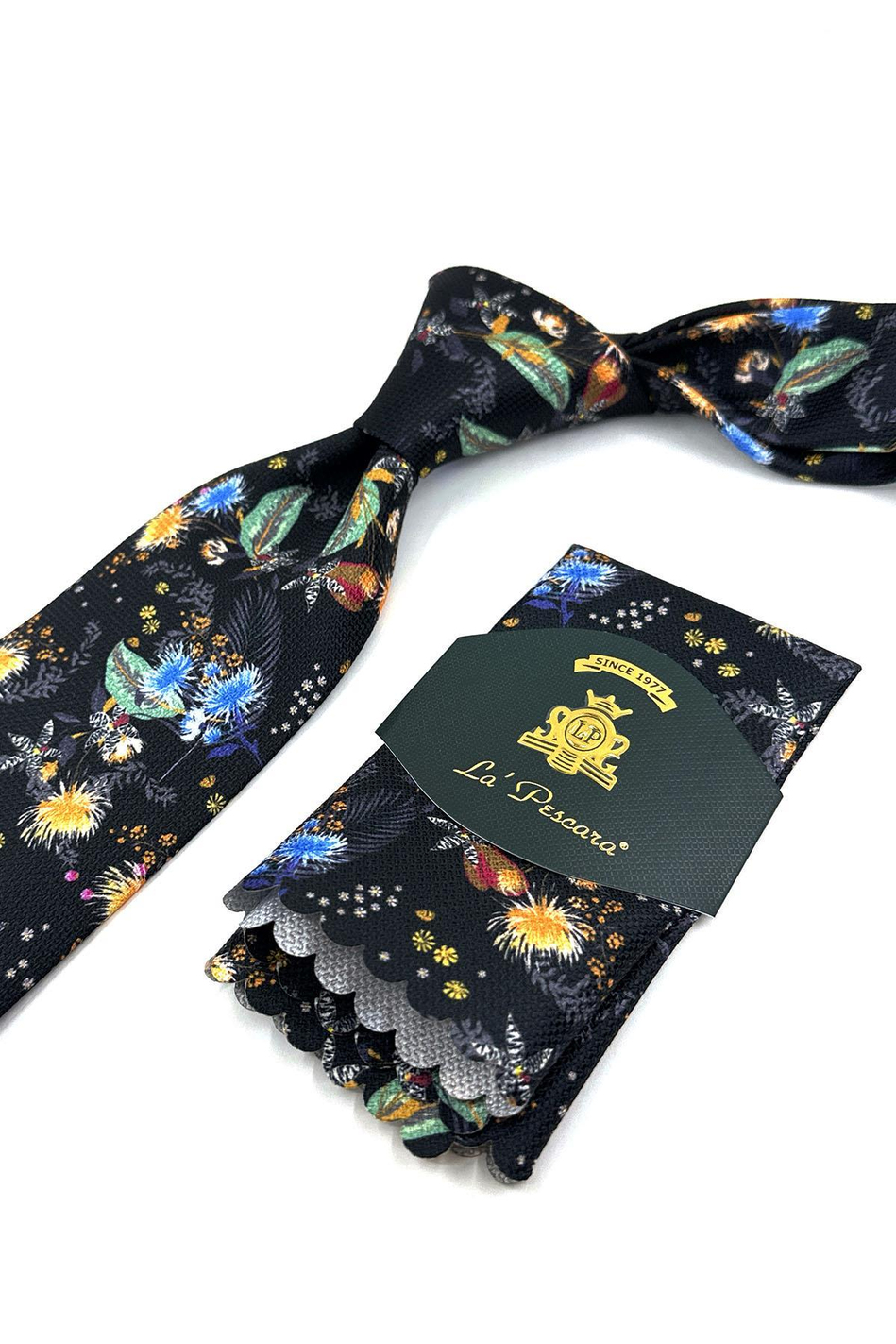 Siyah - Çok Renkli Çiçek Desen Mendilli Klasik Kravat KK11936