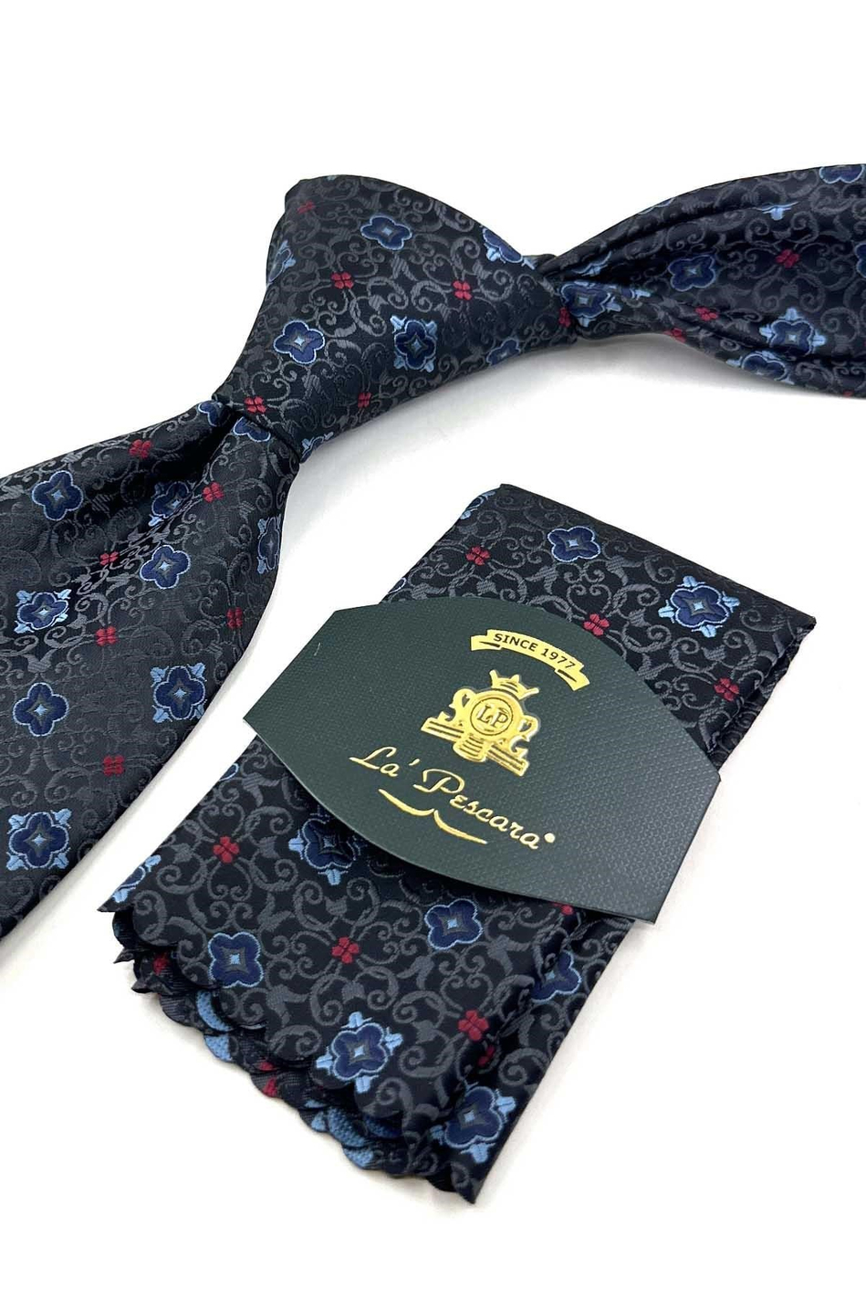Siyah Füme Motif Desen Mendilli Klasik Kravat KK13922