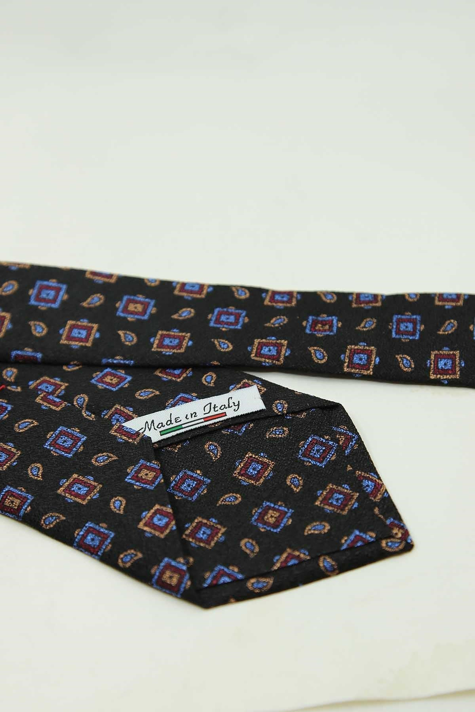 Siyah Motif Desen İtalyan İpek Kravat İK2496