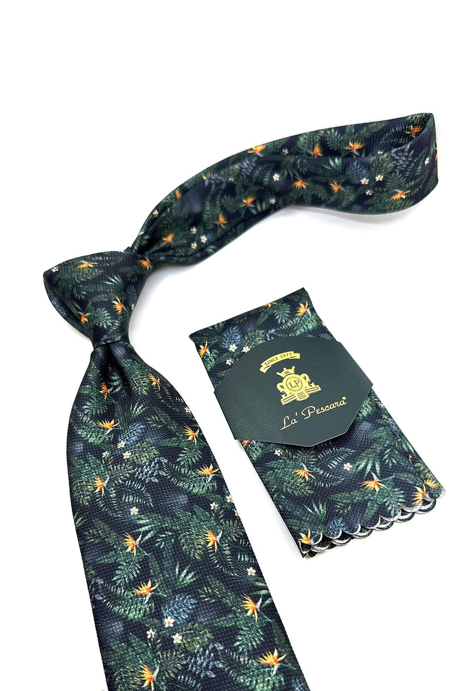 Siyah - Yeşil Çiçek Desen Mendilli Klasik Kravat KK11451