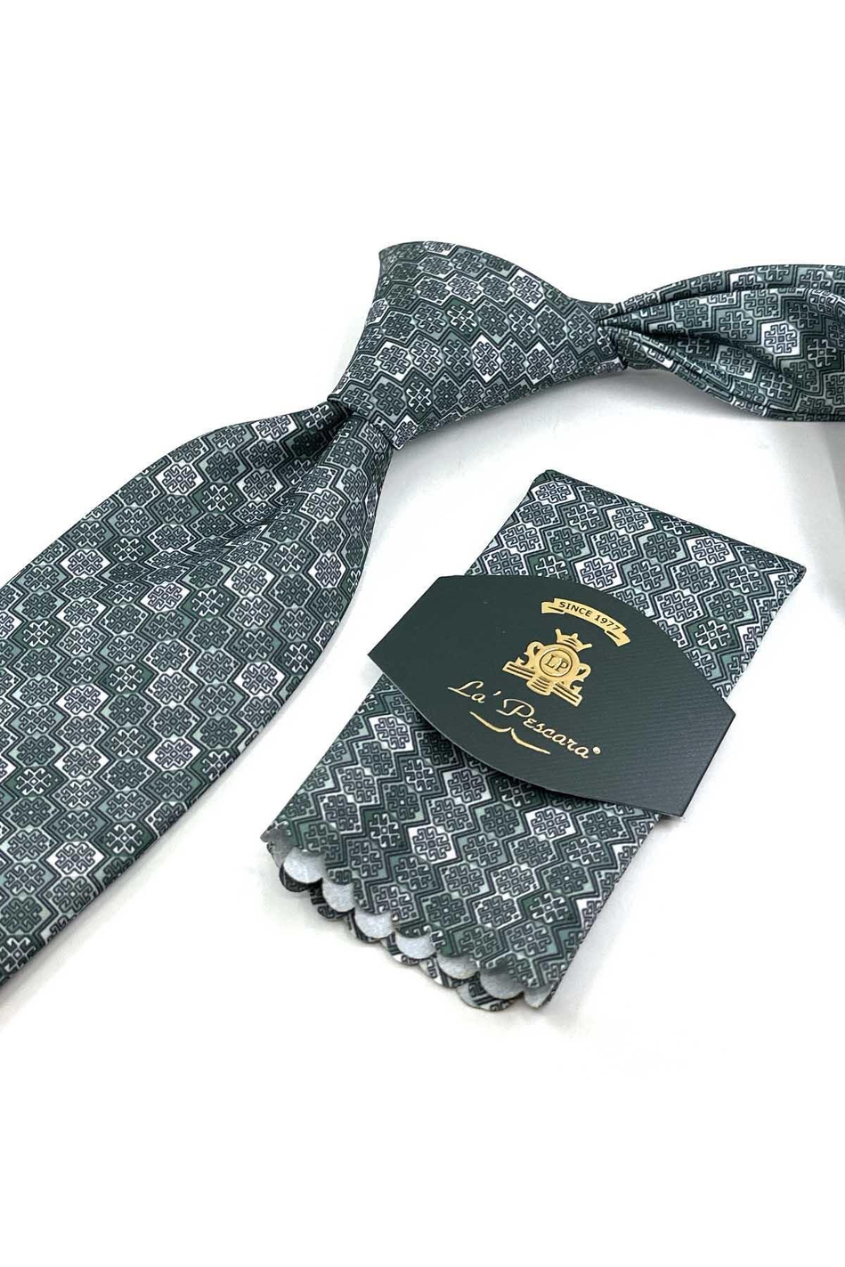 Yeşil - Beyaz Motif Desen Baskılı Klasik Mendilli Kravat KK13337