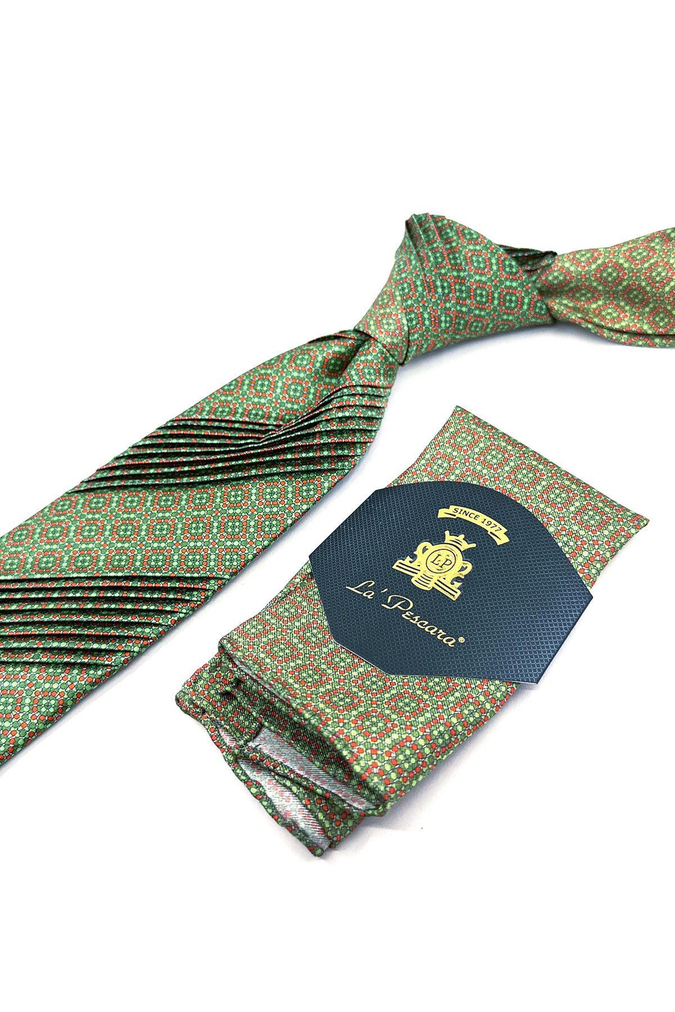 Yeşil Küçük Desen İtalyan İpek Piliseli Kravat EST162
