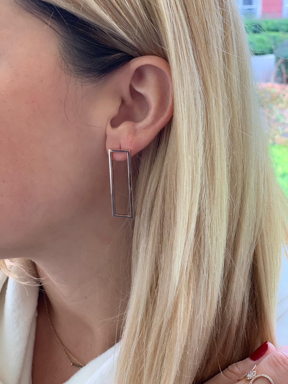 İç İçe Geçmeli Pırlantalı Küpe