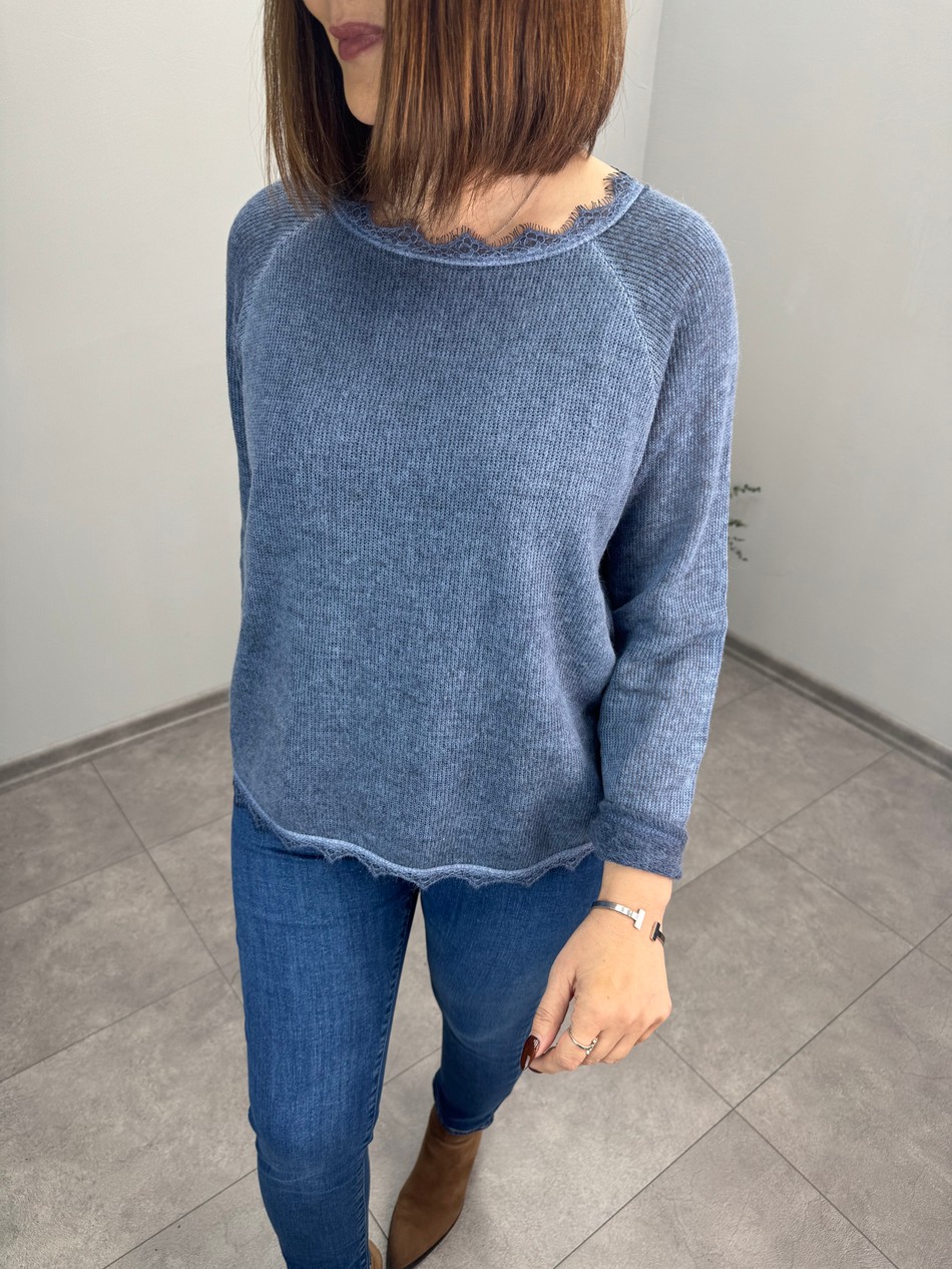 Saçak Dantelli İthal Triko Bluz 4112