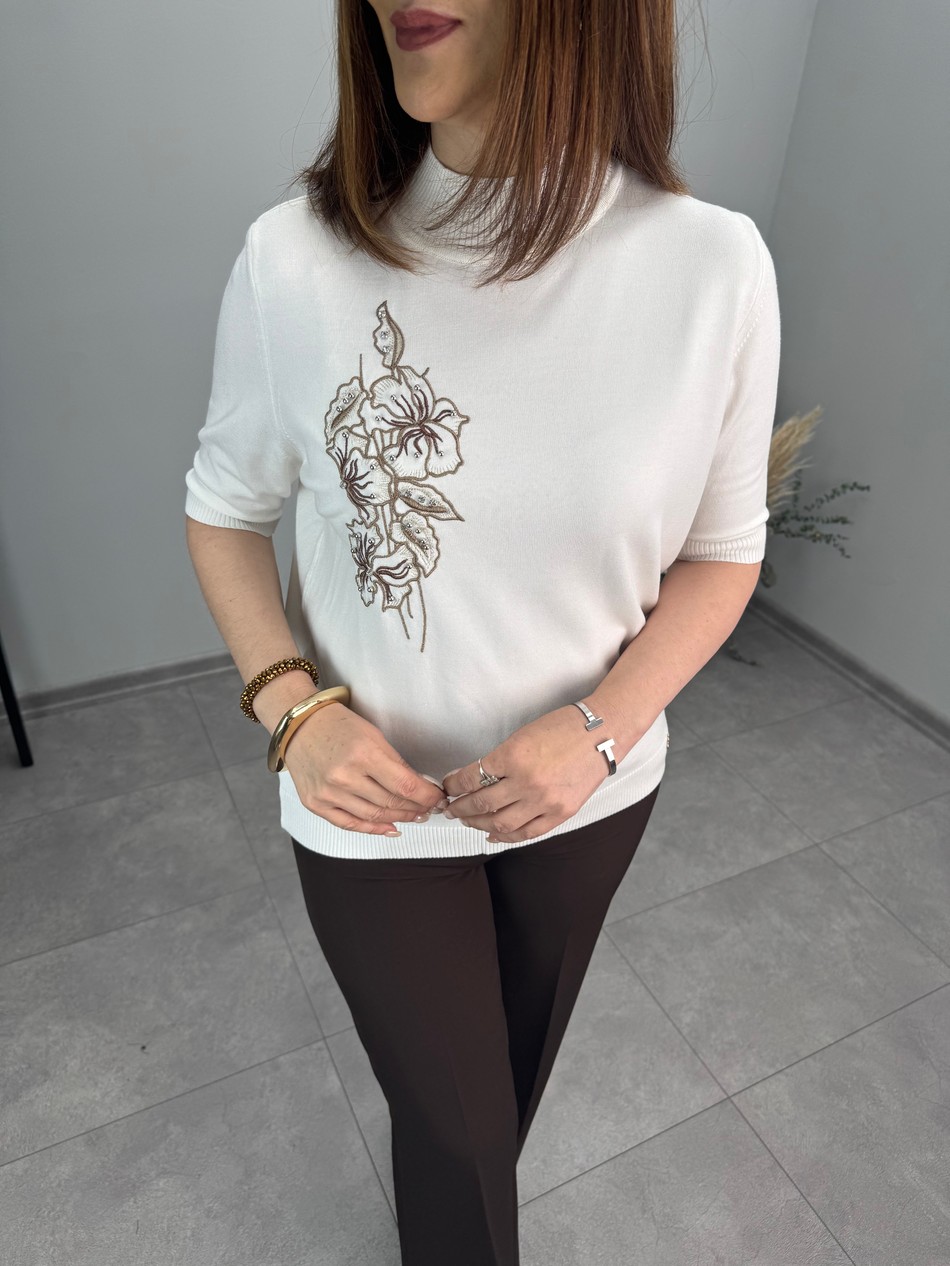 Yarım Balıkçı Çiçek Motifli Triko 3963