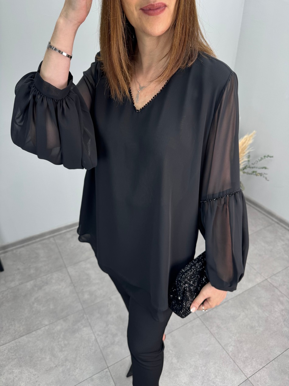 Yakası Kristal Taşlı V Yaka Şifon Bluz 3974
