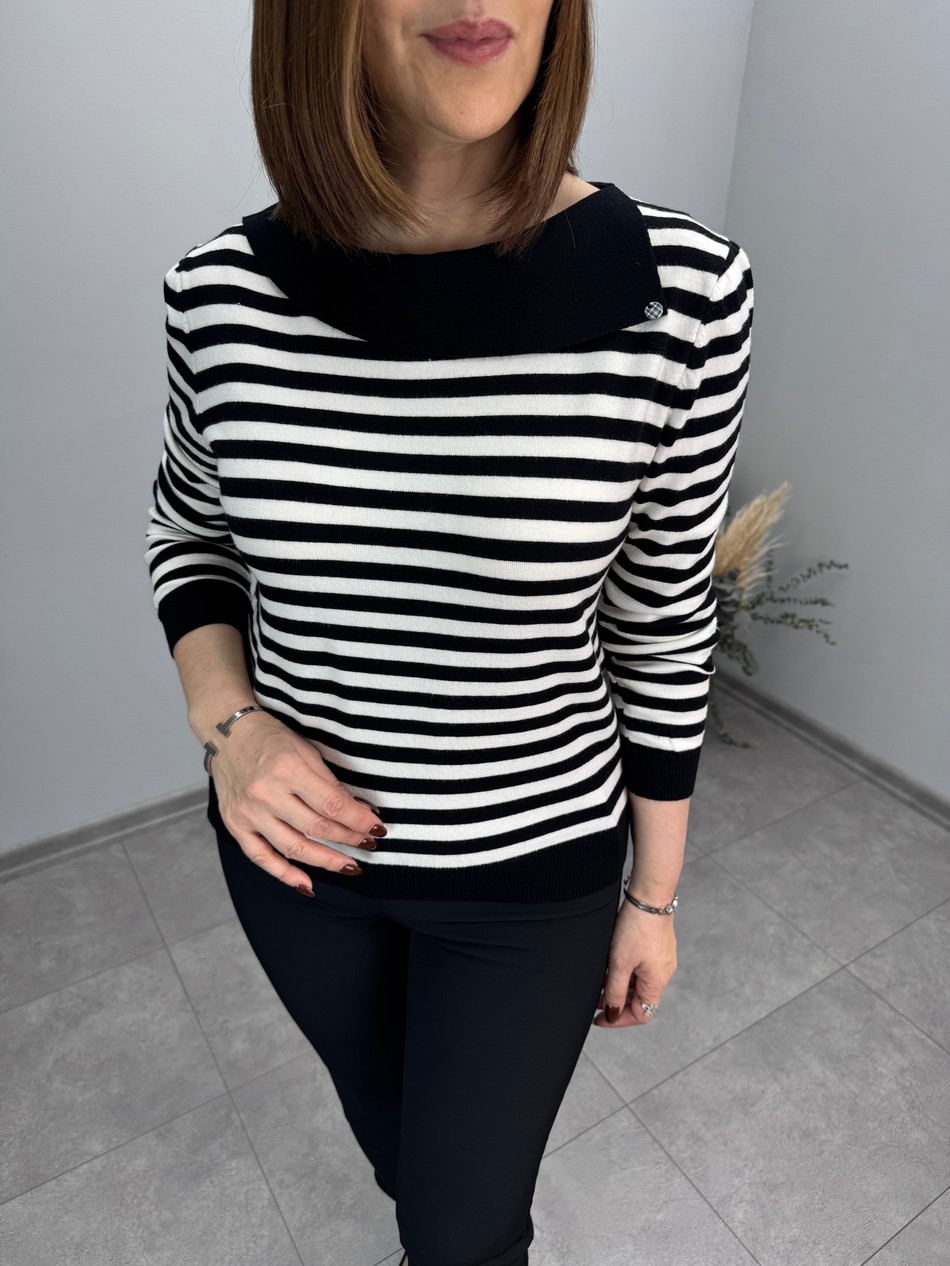 Yaka Detaylı Çizgili Triko Bluz 4042