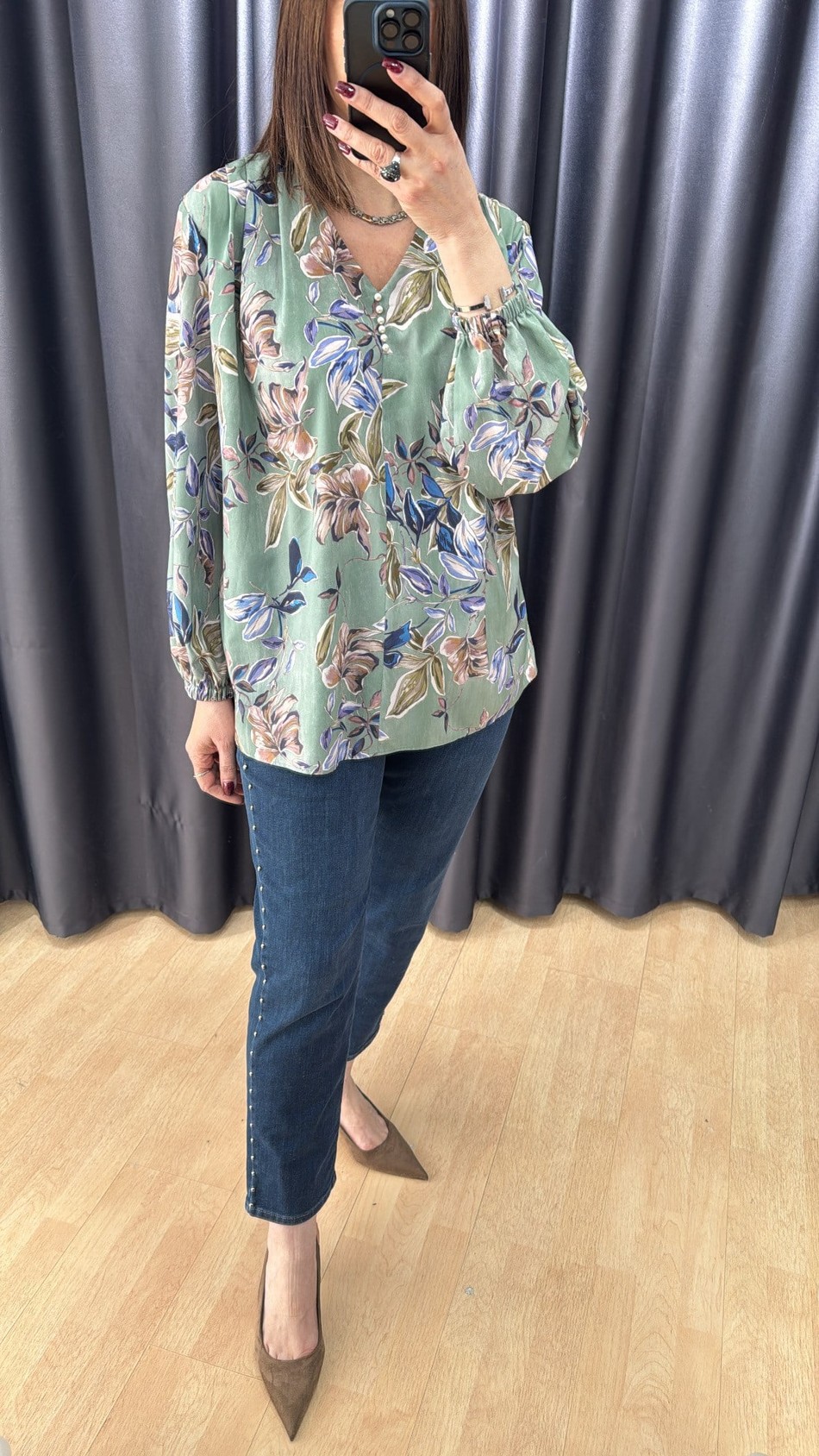 Önü İnci Detaylı Kupra Bluz 8400