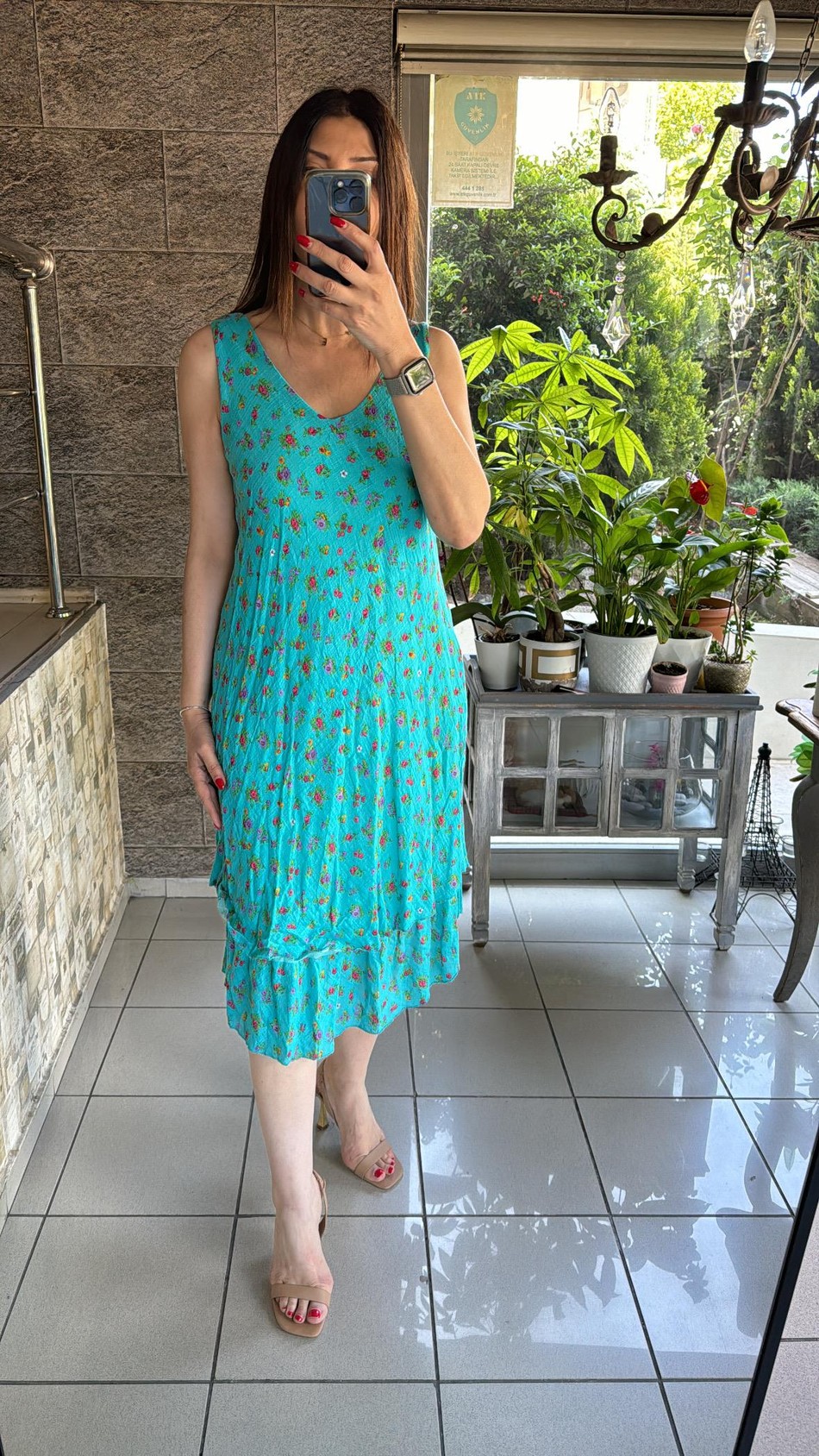 Çift Kat Kolsuz Elbise 8778