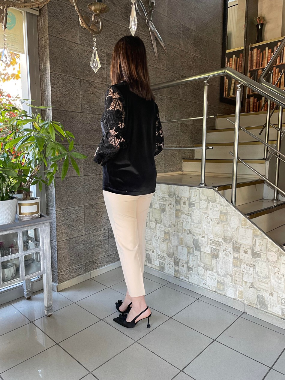 Kolları Kadife Dantel Bluz 2333