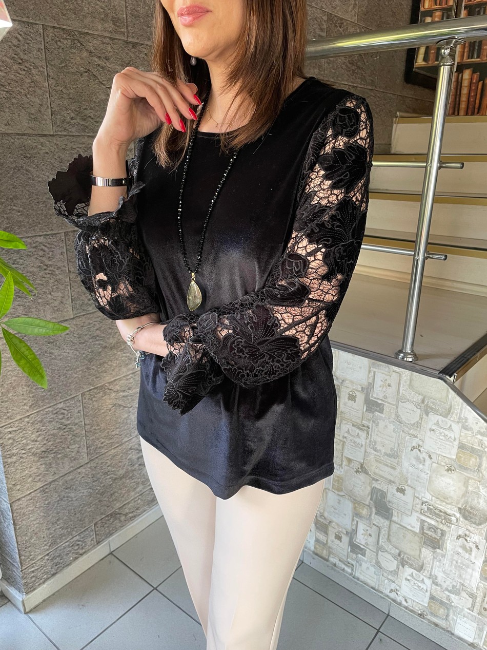 Kolları Kadife Dantel Bluz 2333