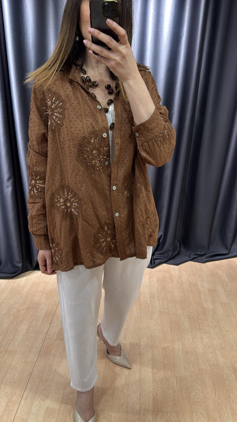 Payetli Nakışlı İthal Gömlek 1402