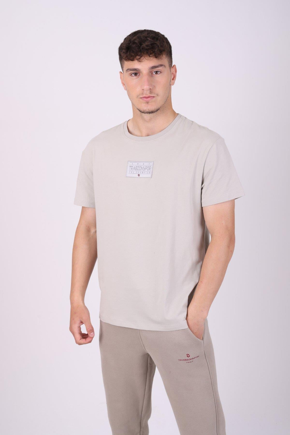 tshirt-bisiklet-yaka-on-the-champion-t-ee6-a2.jpg