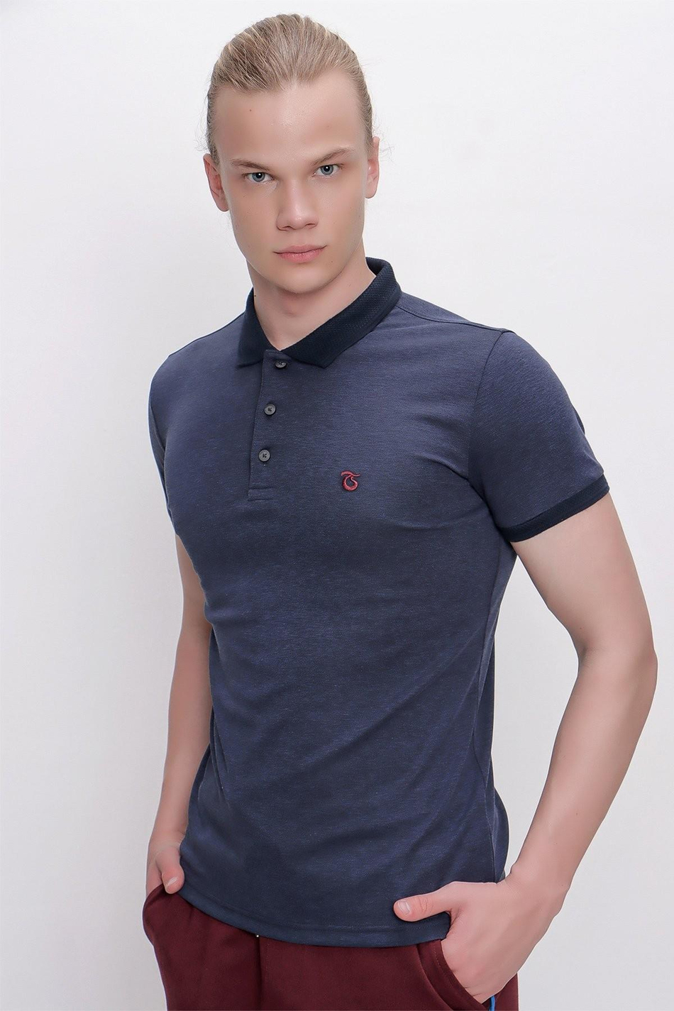 TSHİRT POLO YAKA İÇ LOGOLU