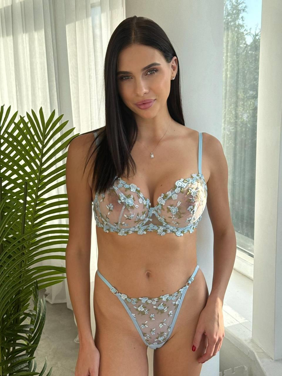 Dantel Buz Çiçeği B CUP Bralet Takımı Mavi