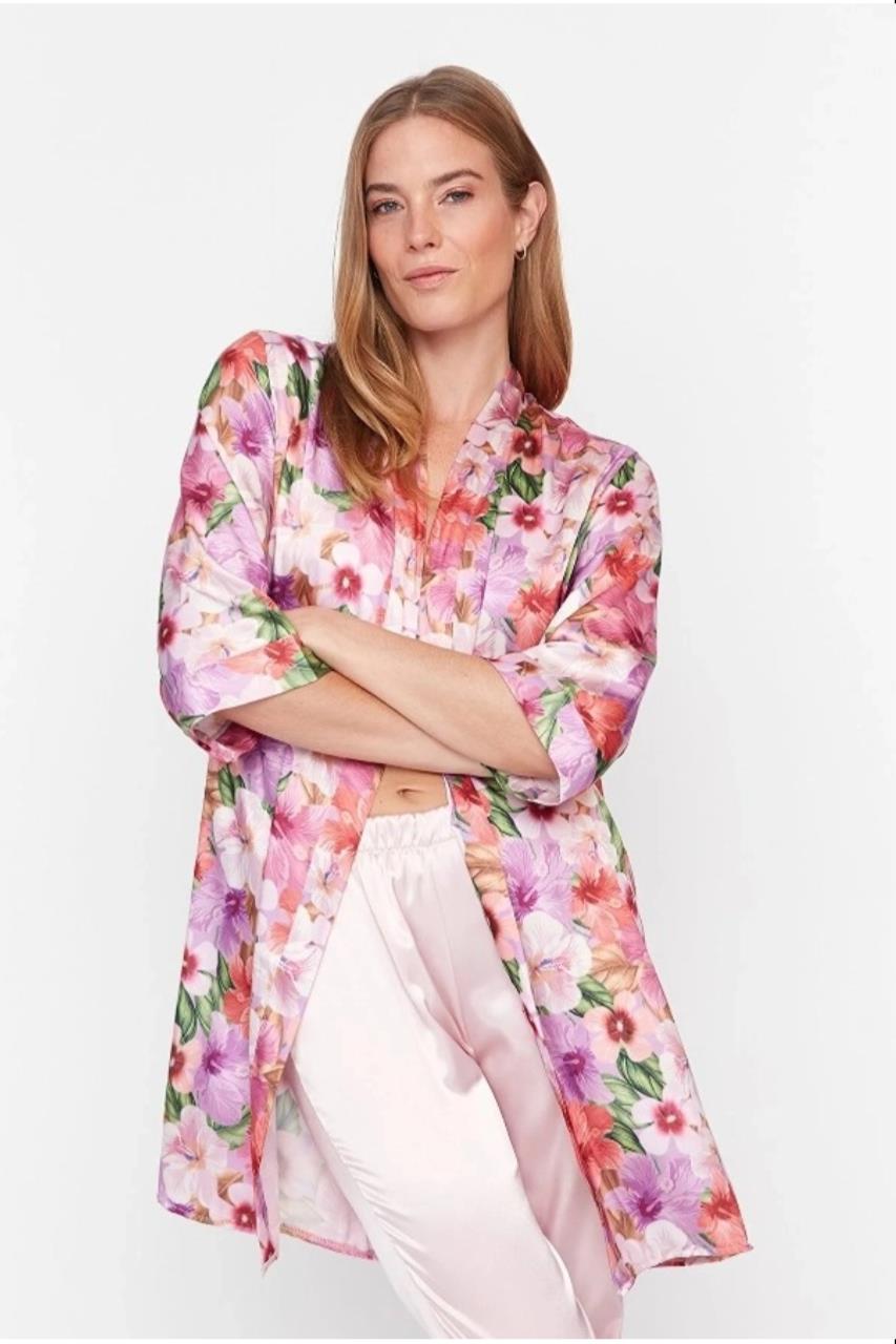 Dantel Çiçek Bahçesi Saten Sabahlık