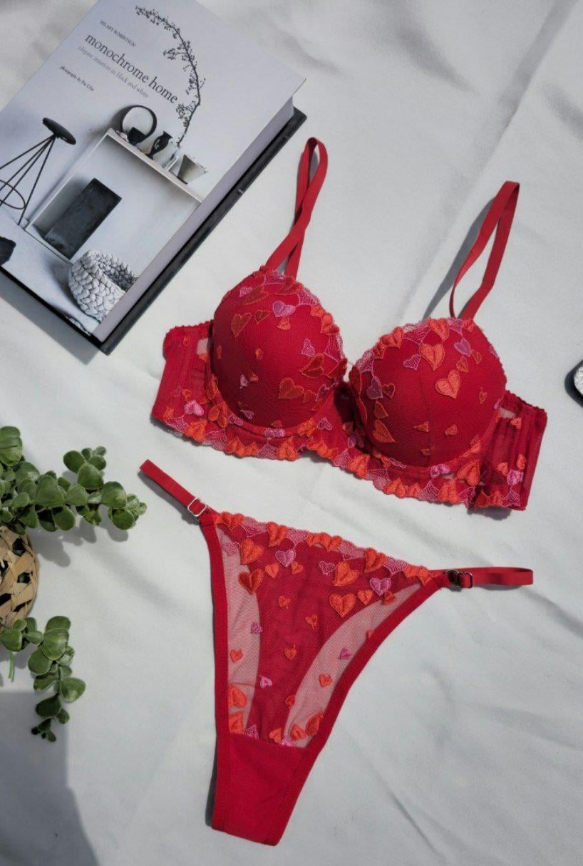 Dantel LOVE Push Up B CUP SütyenTakımı
