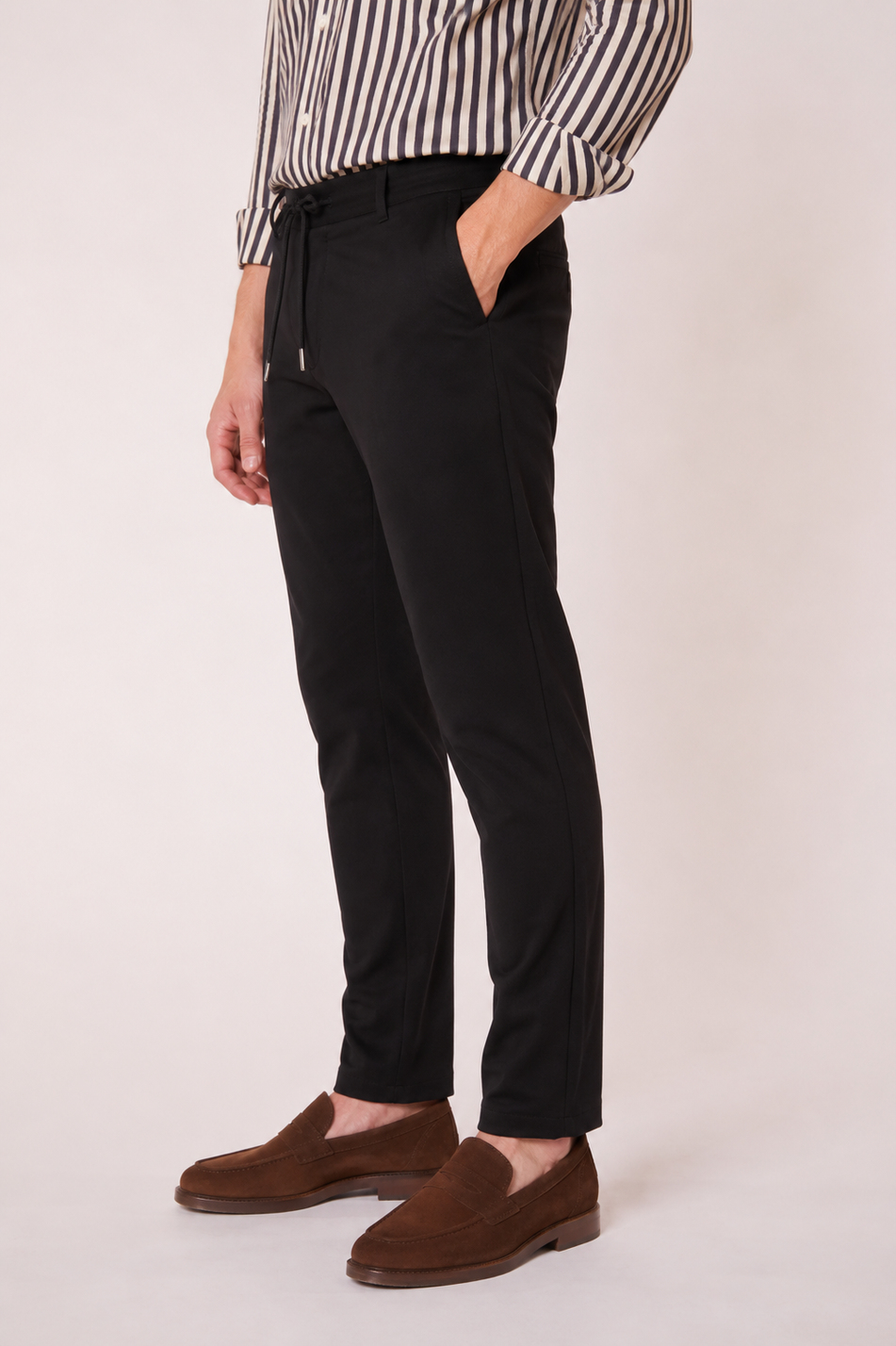 Erkek Beli Bağcıklı Yandan Cepli Slim Fit Jogger Siyah Pantolon