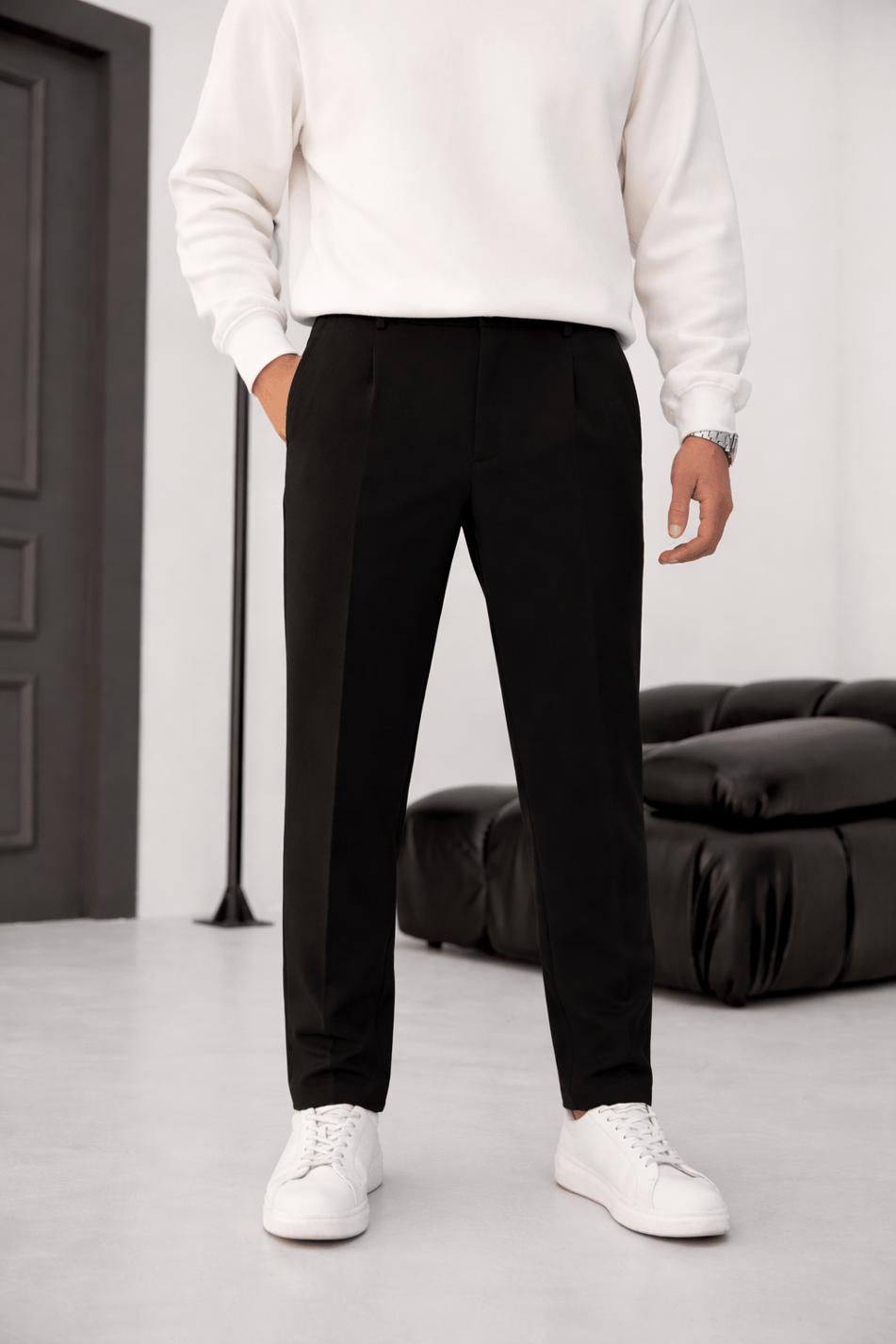 Erkek Beli Yarım Lastikli Siyah Pantolon