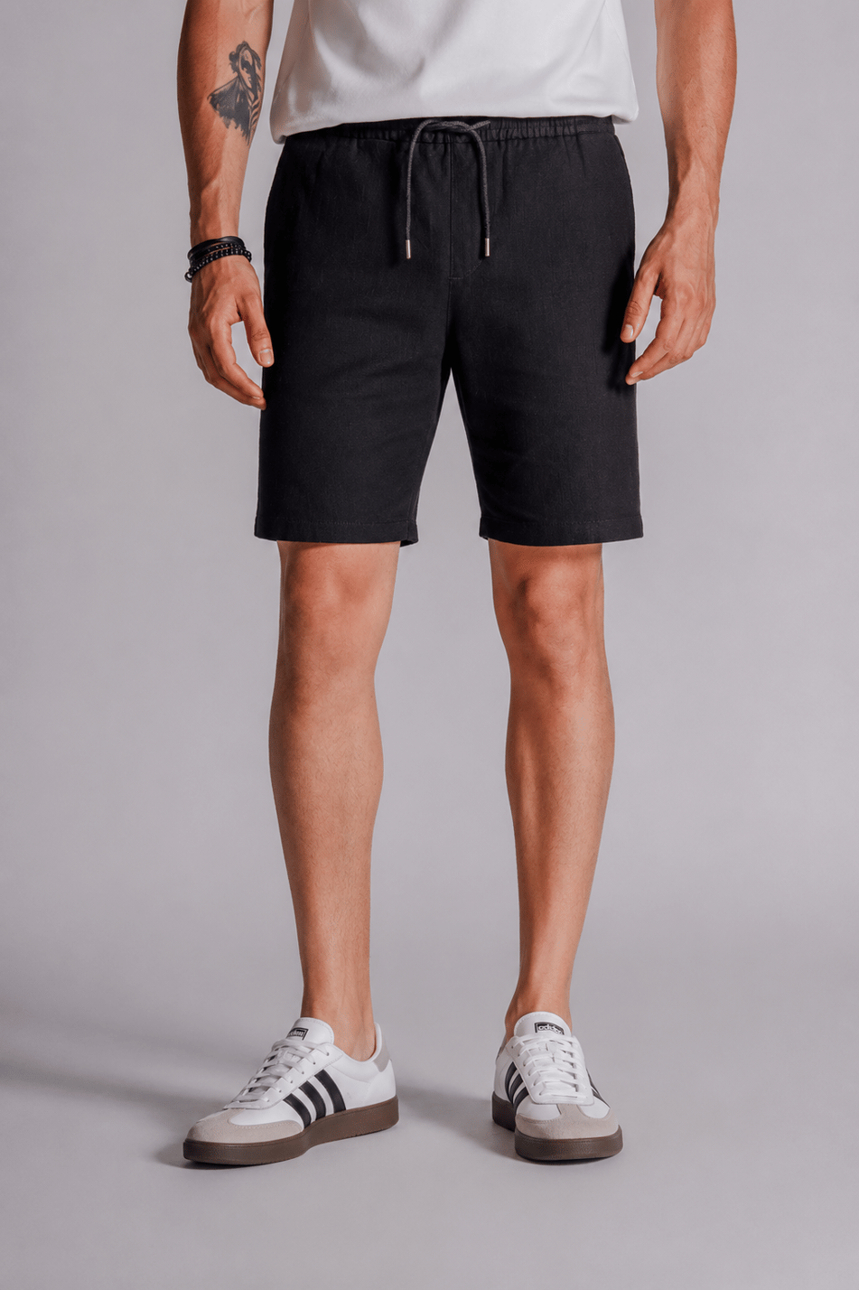 Erkek Yandan Cepli Beli Lastikli Keten Dokulu Relaxed Fit Jogger Şort Siyah