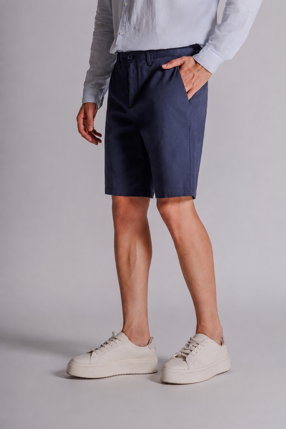 Erkek Yandan Cepli Klasik Bel Relaxed Fit Chino Şort Lacivert