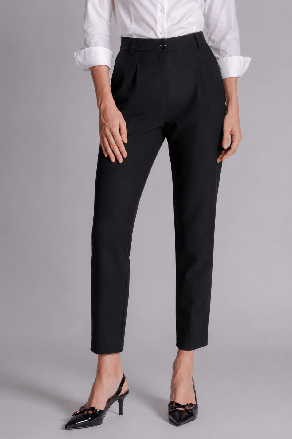 Kadın Siyah Yüksek Bel Yandan Cepli Pilili Slim Fit Pantolon
