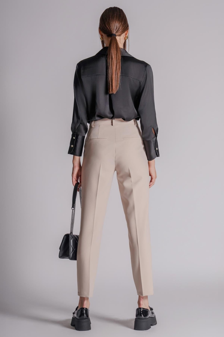  Women Side Pocket Back Pocket Elastic Waist Pleated Slim Fit Pants  Stone