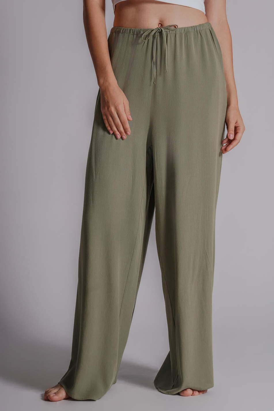  Women Side Pocket Elastic Waist Relaxed Fit Pants  Khaki