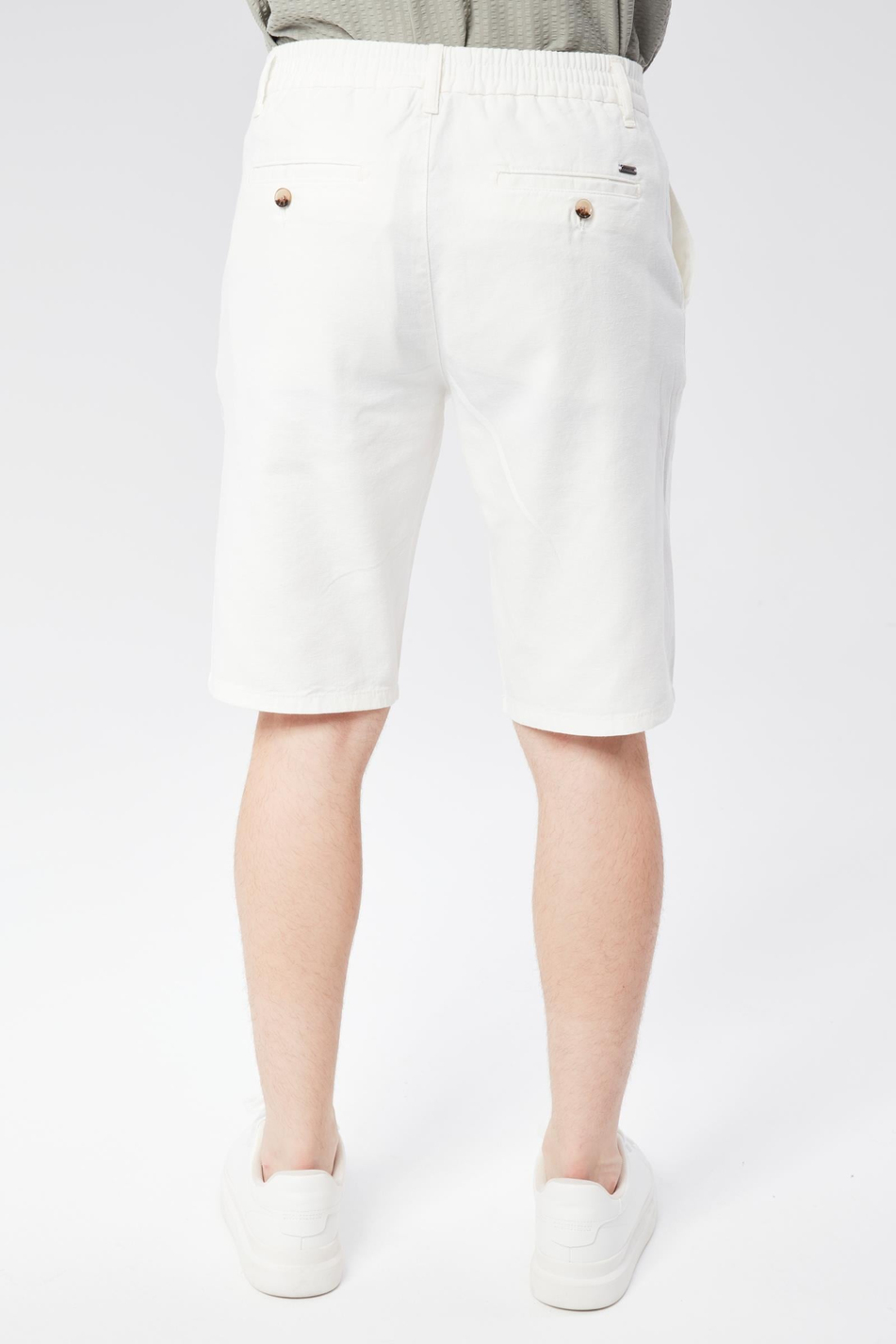 Erkek Beli Yarım Lastikli Keten Pamuk Karışımlı Slim Fit Şort Ekru