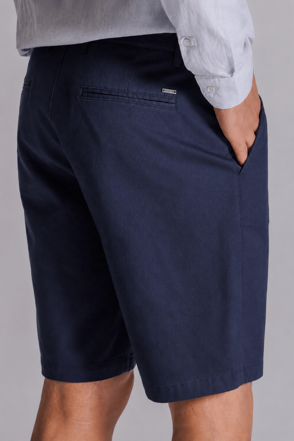 Erkek Yandan Cepli Klasik Bel Relaxed Fit Chino Şort Lacivert