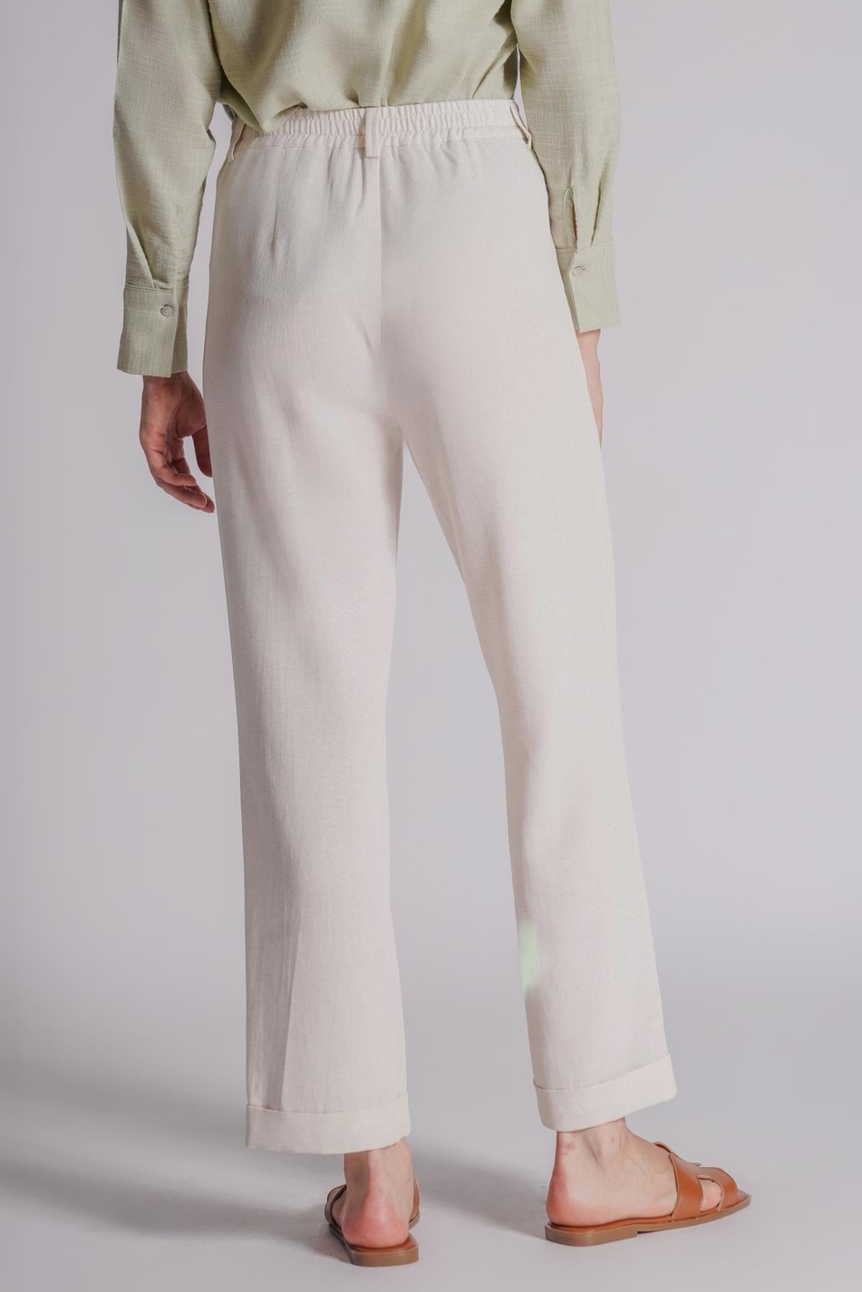 Kadın Keten Karışımlı Beli Yarım Lastikli Çift Pilili Duble Paça Pantolon Naturel