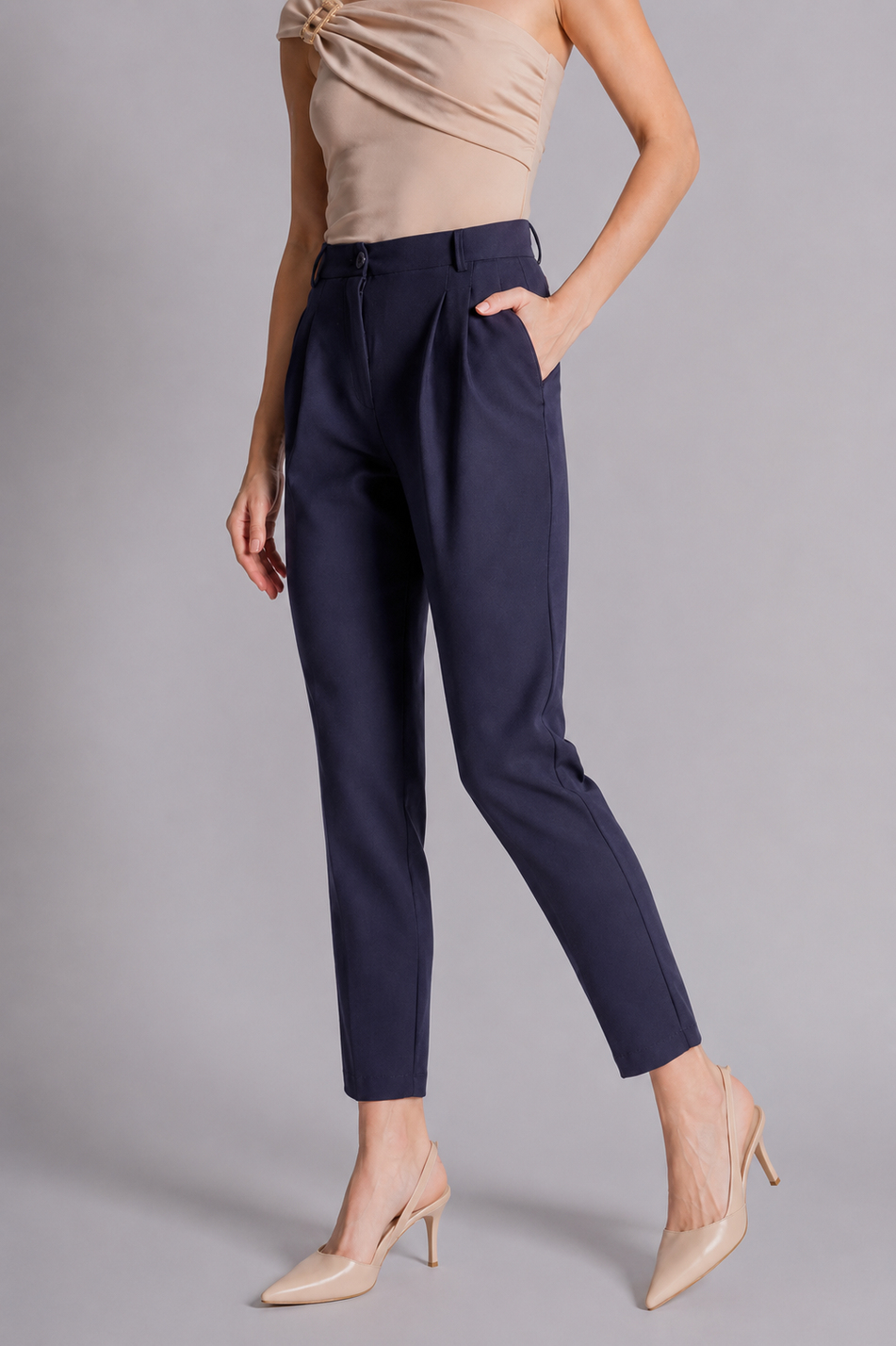 Kadın Yandan Cepli Arka Cep Fleto Beli Lastikli ve Pilili Slim Fit Pantolon Lacivert