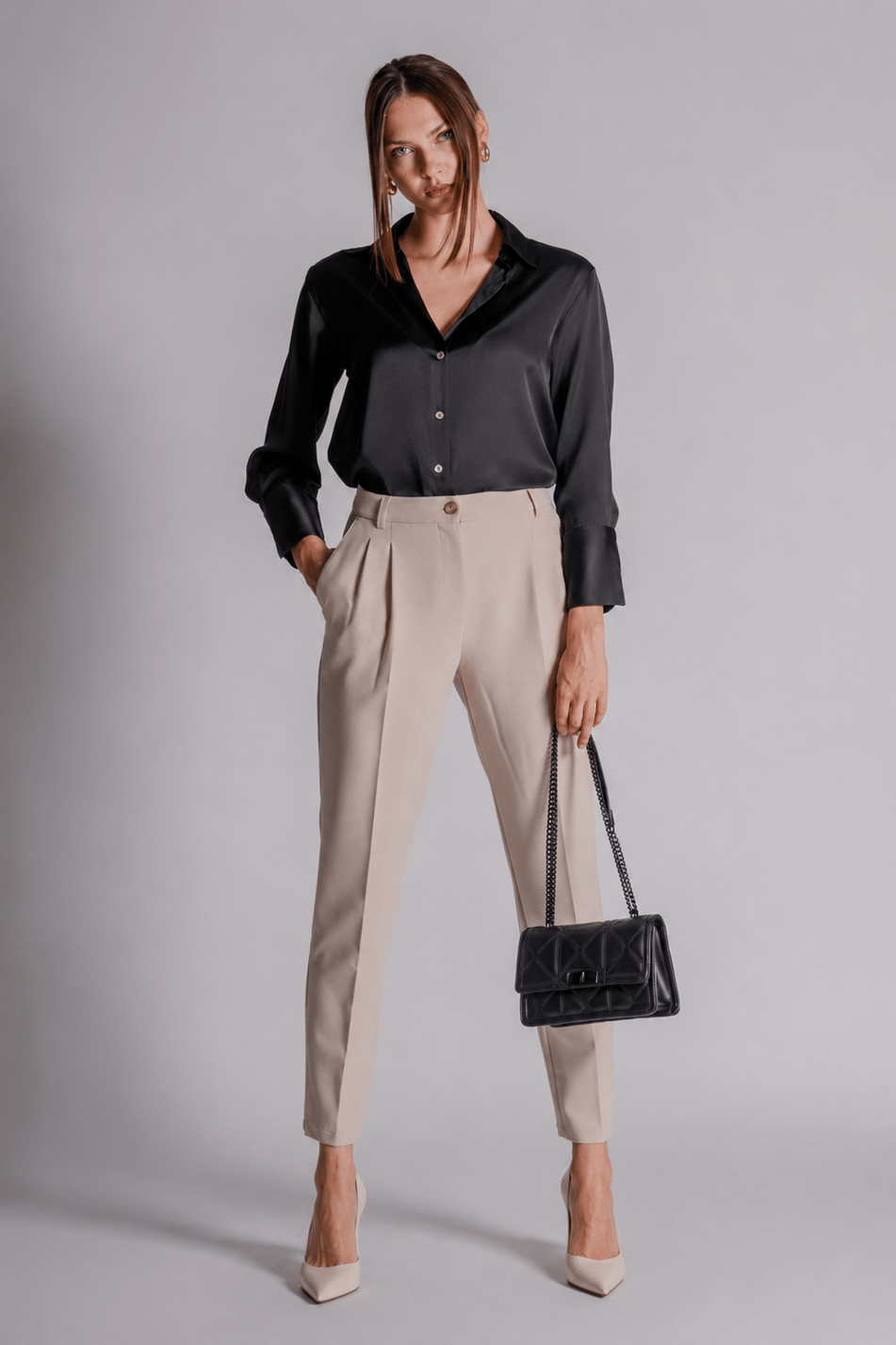 Kadın Yandan Cepli Arka Cep Fleto Beli Lastikli ve Pilili Slim Fit Pantolon Taş