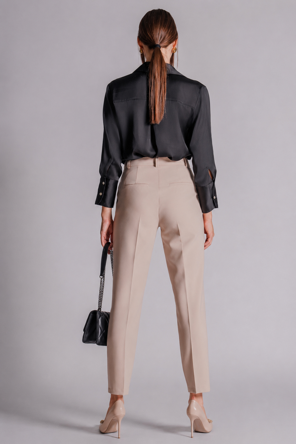 Kadın Yandan Cepli Arka Cep Fleto Beli Lastikli ve Pilili Slim Fit Pantolon Taş