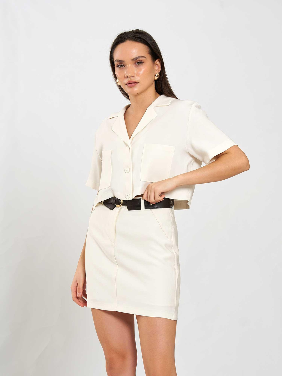 080801 Kısa Kollu Crop Cepli Gömlek KremCoral