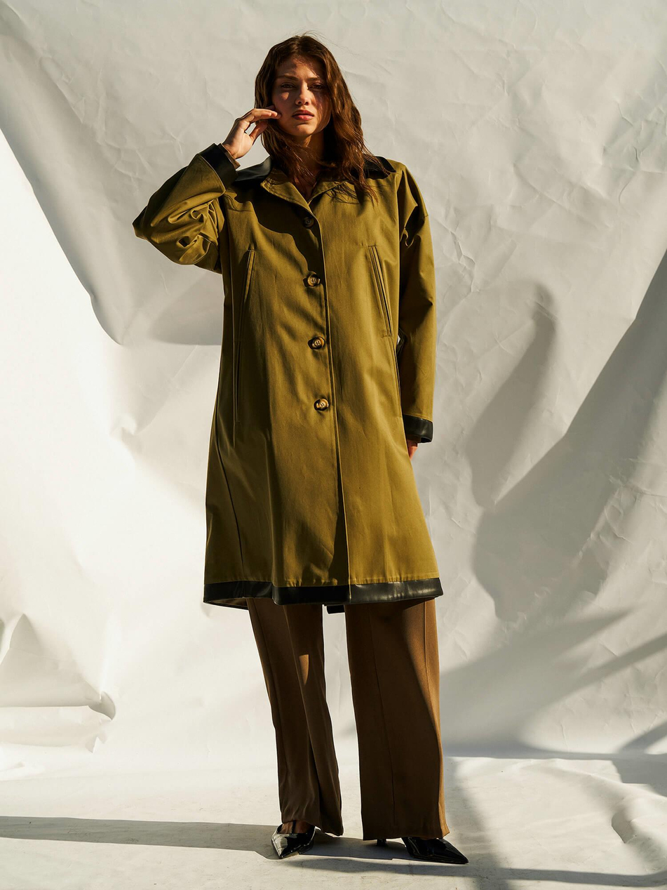 250462 Deri Yakalı Trençkot Açık HakiCoral