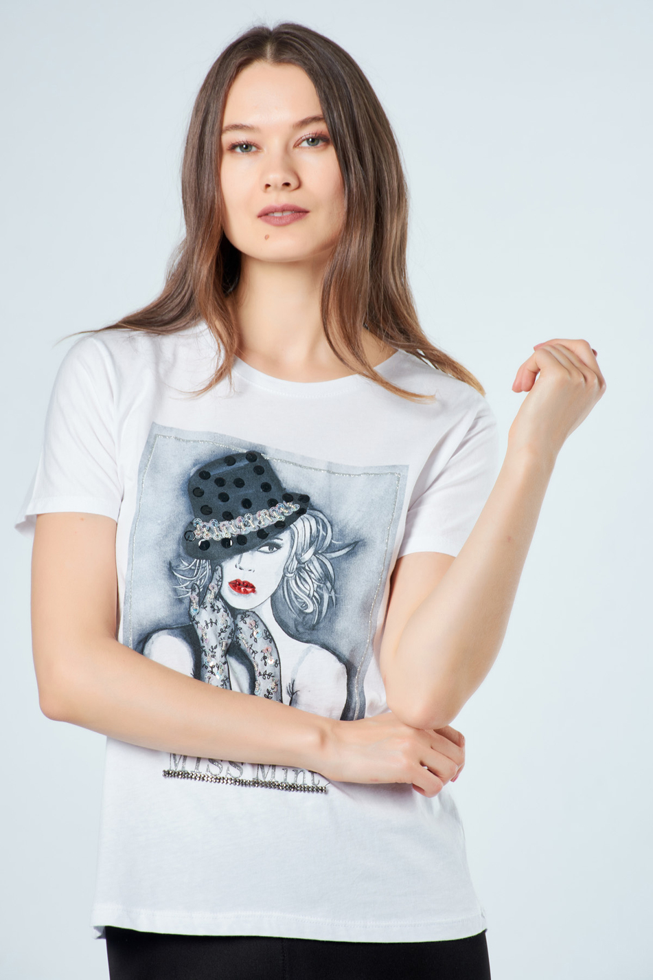 3238 Pullu Şapkalı Kadın Baskılı T-Shirt Beyaz-Coral