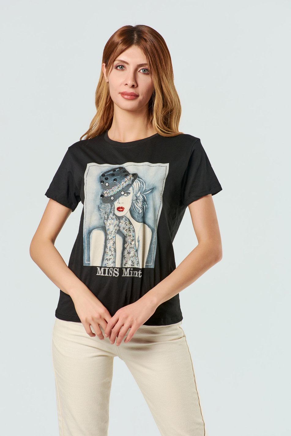 3238 Pullu Şapkalı Kadın Baskılı T-Shirt Siyah-Coral
