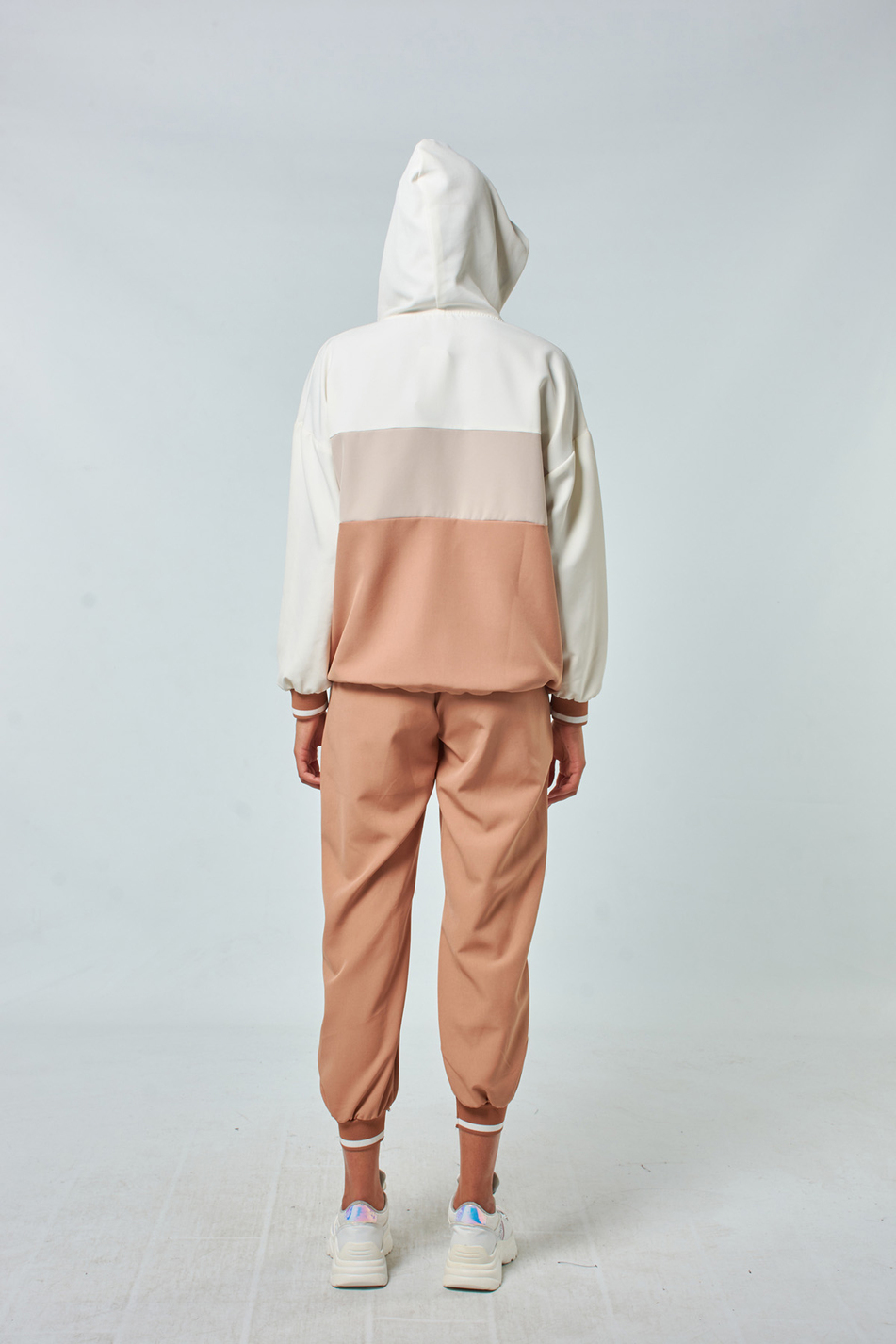 5672 Kapüşonlu Eşofman Takımı Camel-Coral